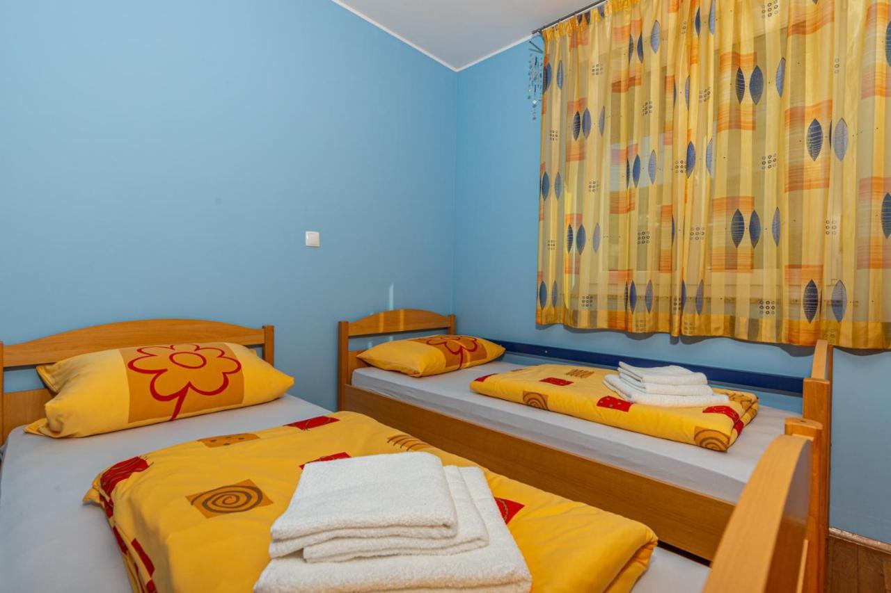 Apartman Rima Dramalj Buitenkant foto